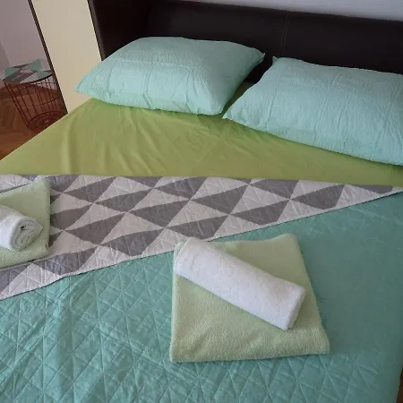Apartment Ana Podstrana